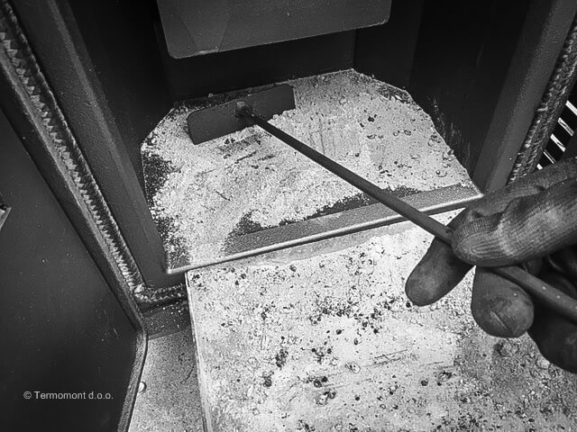 toby h b cleaning 11